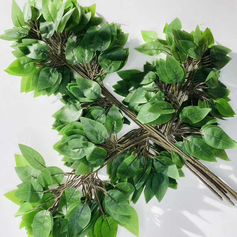 Загружен программно: img_1073.jpg