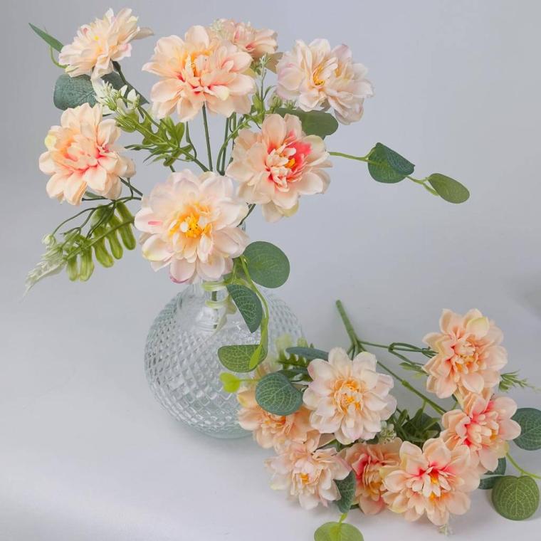 Загружен программно: 1753704187778784.jpg