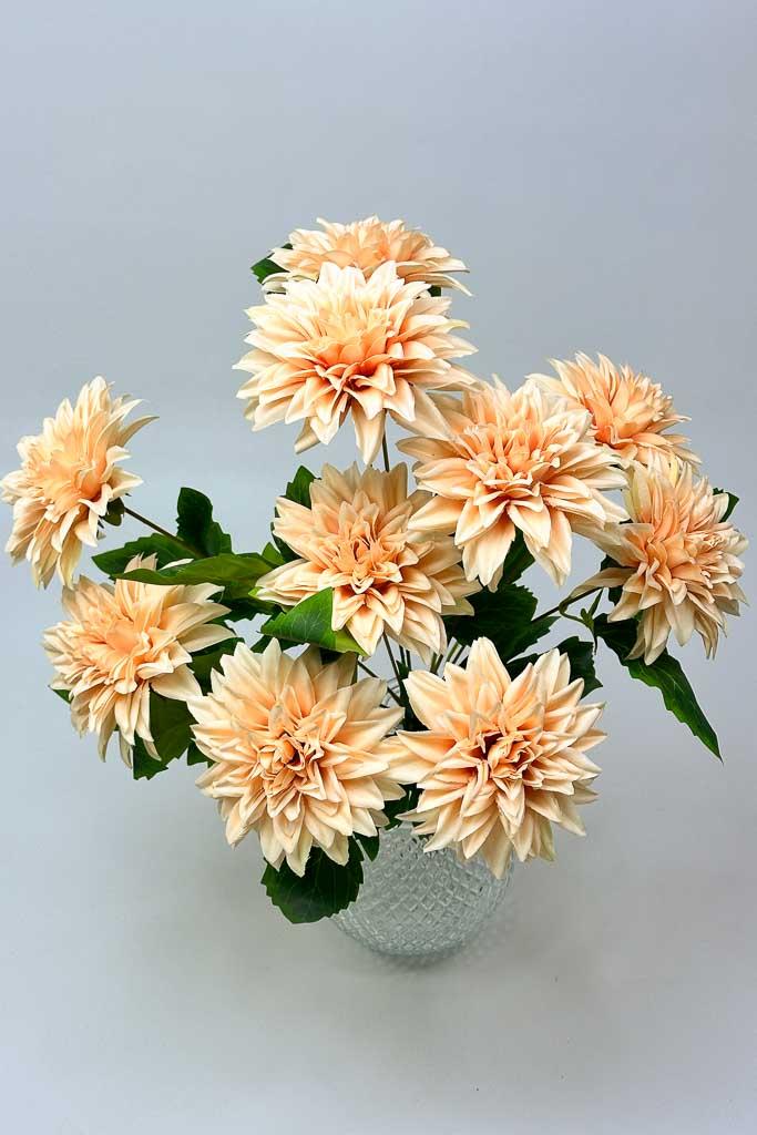 Загружен программно: 1771154087799840.jpg