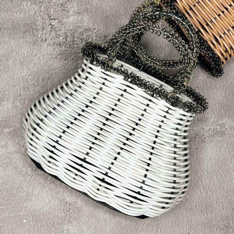 Загружен программно: img_7685.jpg